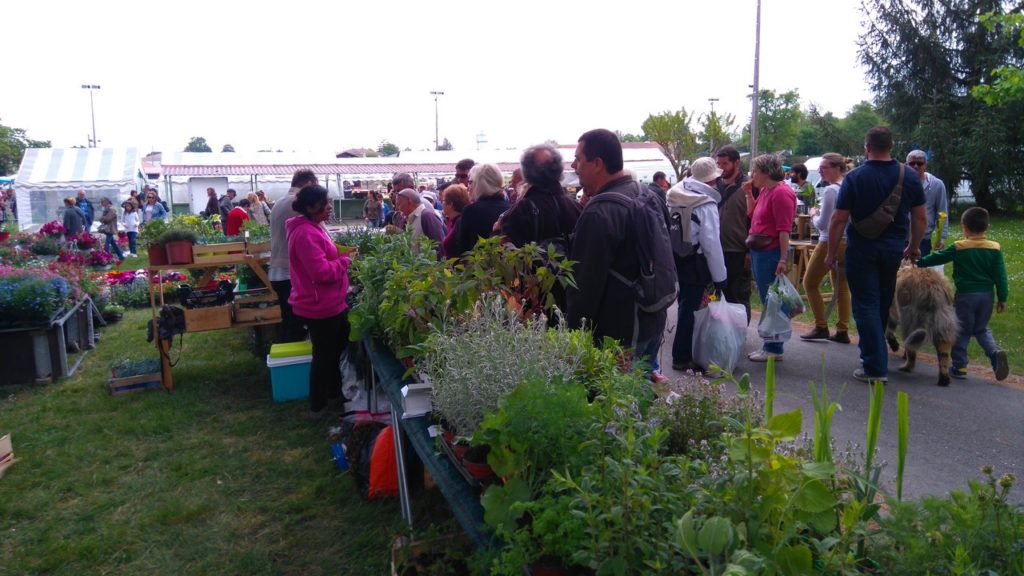 La serre ô délices prise d'assault pendant les démonstrations de cuisine du Chef Lassuderie à Biganos